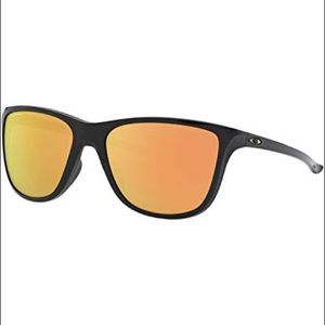 Authentic Oakley Reverie